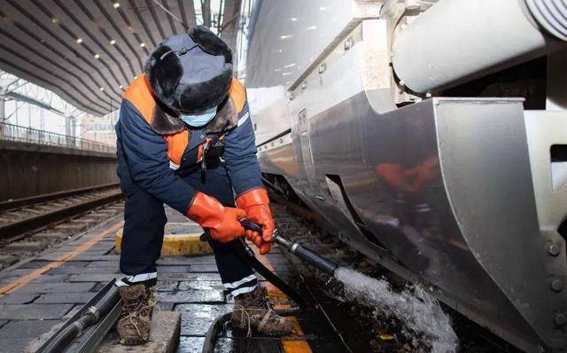 火车上的热水究竟从何而来?安全卫生有保障吗?