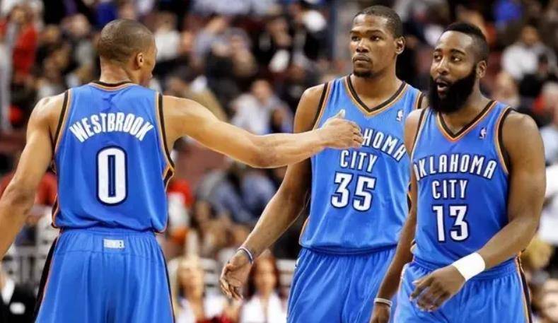 nba联盟又诞生一组三巨头,全新版雷霆三少大崛起_亚历_霍姆格伦_命中