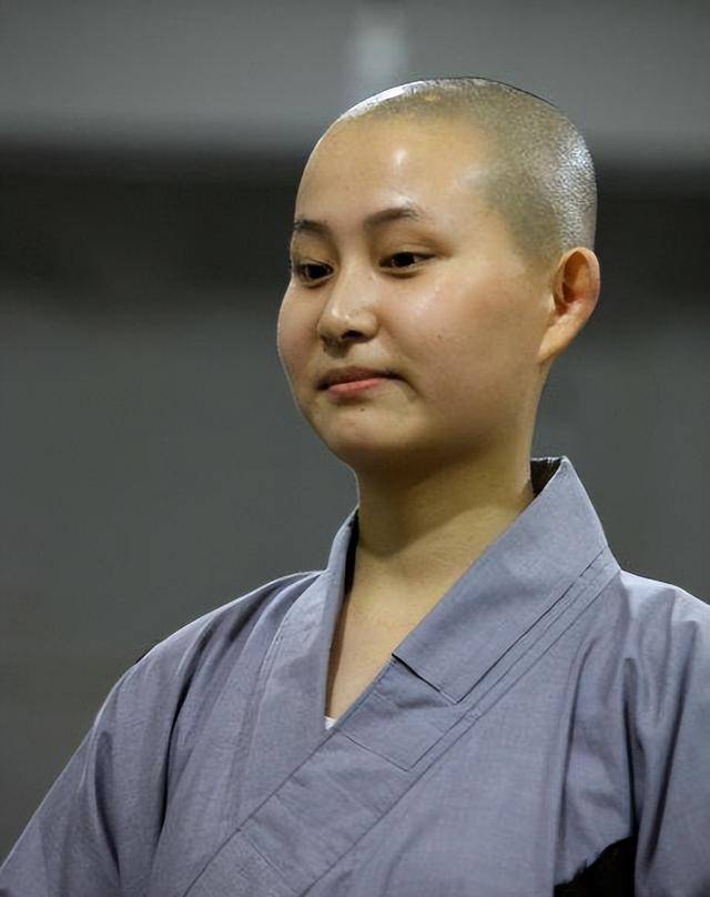 "最美尼姑"释正孝同:因梦选择出家的985学霸,33岁不愿还俗_寺庙_父母