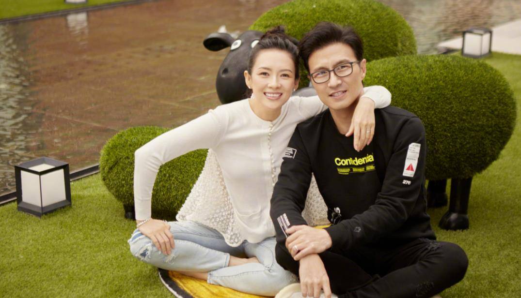 汪峰女儿"小果子"发单曲,章子怡曾为她点赞:老母亲的骄傲_汪曼熙_网友