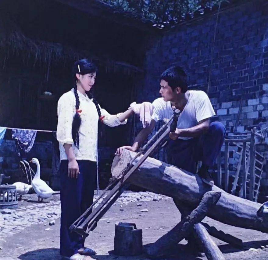 41年前,万琼与沈冠初合作的电影《哑姑》精彩镜头欣赏_阿姨_哑巴_男人