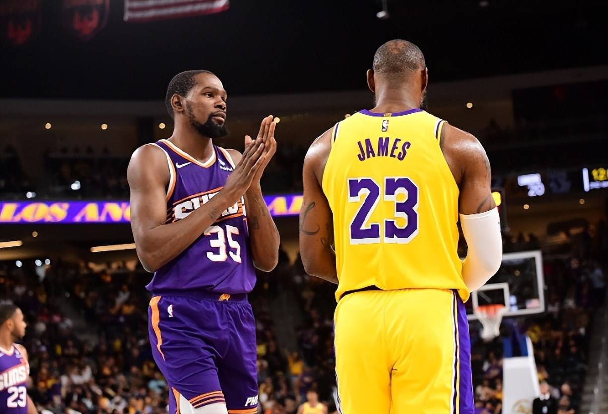 恭喜库里!杜兰特正式表态,詹姆斯再创神级纪录_阿杜_命中率_比赛