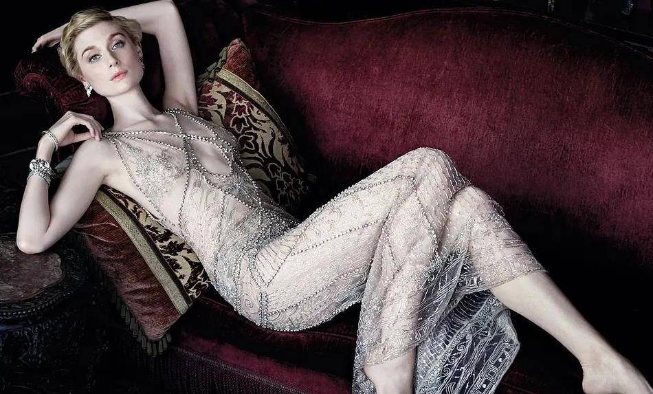伊丽莎白德比齐的美腿图片