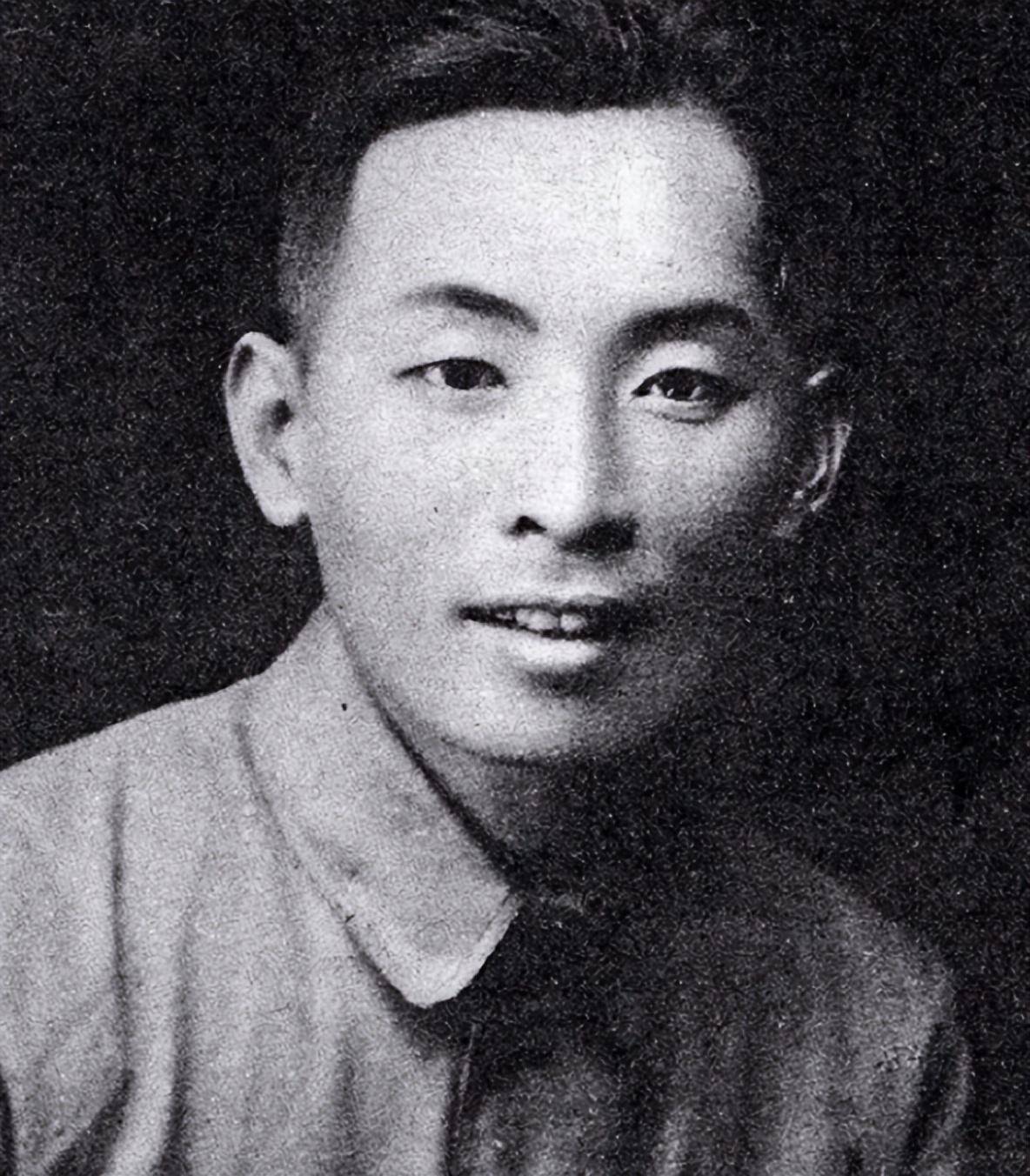 56年陈毅看过话剧后,立即找肖望东中将提意见:你这是叫我脸红嘛_叶飞