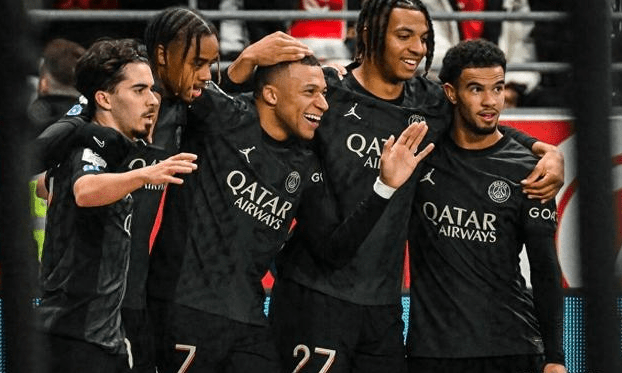 巴黎圣日耳曼的主场帕尔兹·德·普林斯球场已经是法国足球的象征