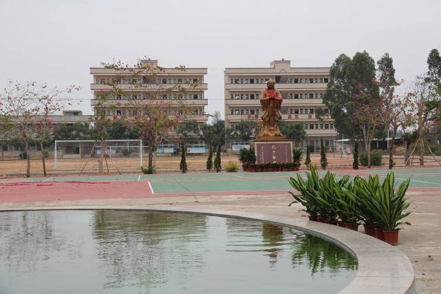 广东吴川籍优秀乡贤企业家林瑞涛先生事迹荣膺《世界林氏大典》_发展