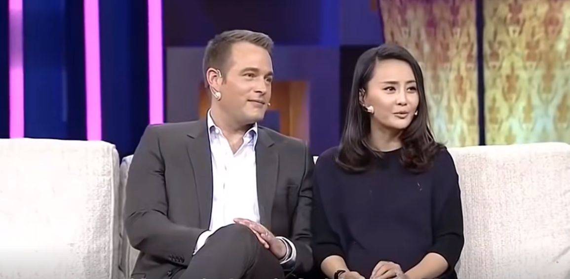 马雅舒与吴奇隆离婚15年,如今二人生活竟天差地别_罗伯特_资源_事业