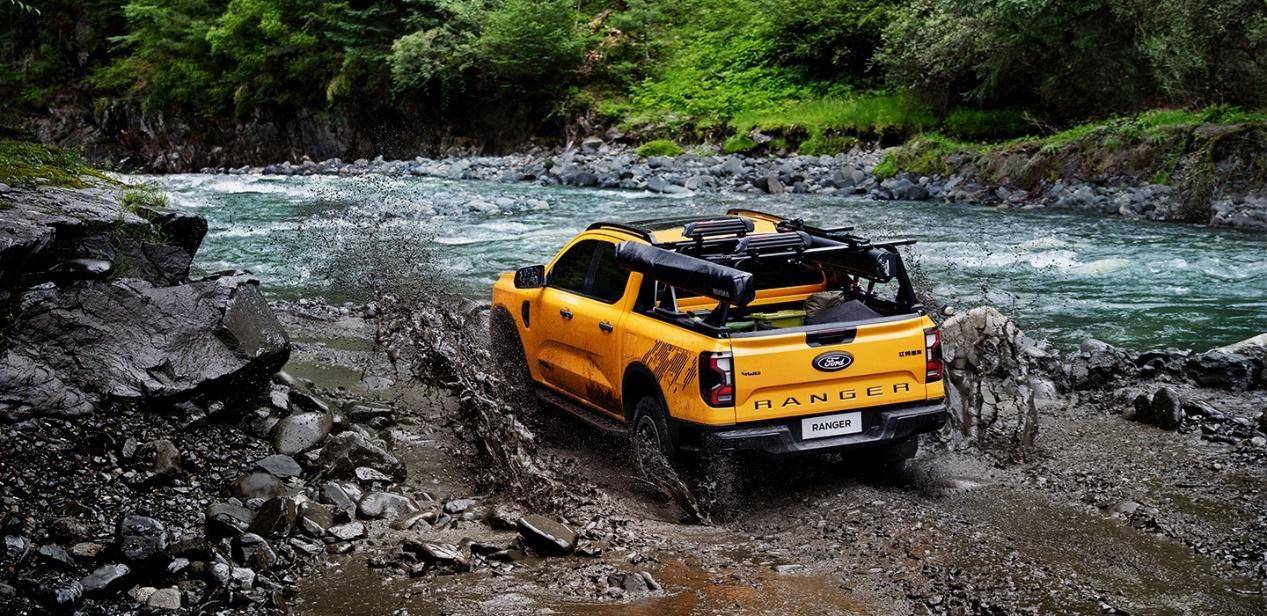 全新福特游骑侠 ranger,15.88万元起,为国人打造的越野利器!