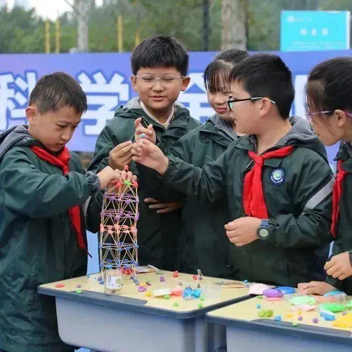 悦享科技 智创未来——重庆市江北区培新小学