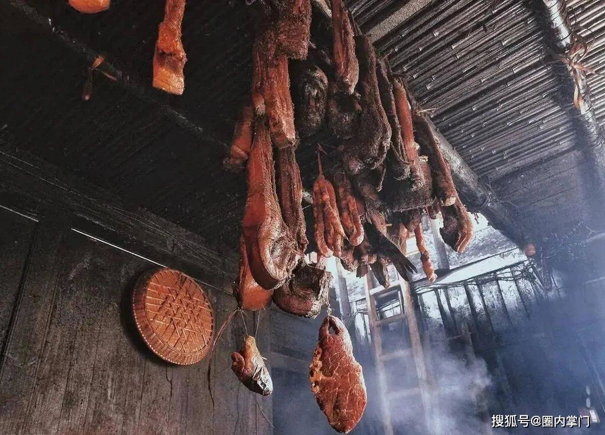 前有禁止机械收花生,后有四川禁止熏腊肉,查环保不食人间烟火?