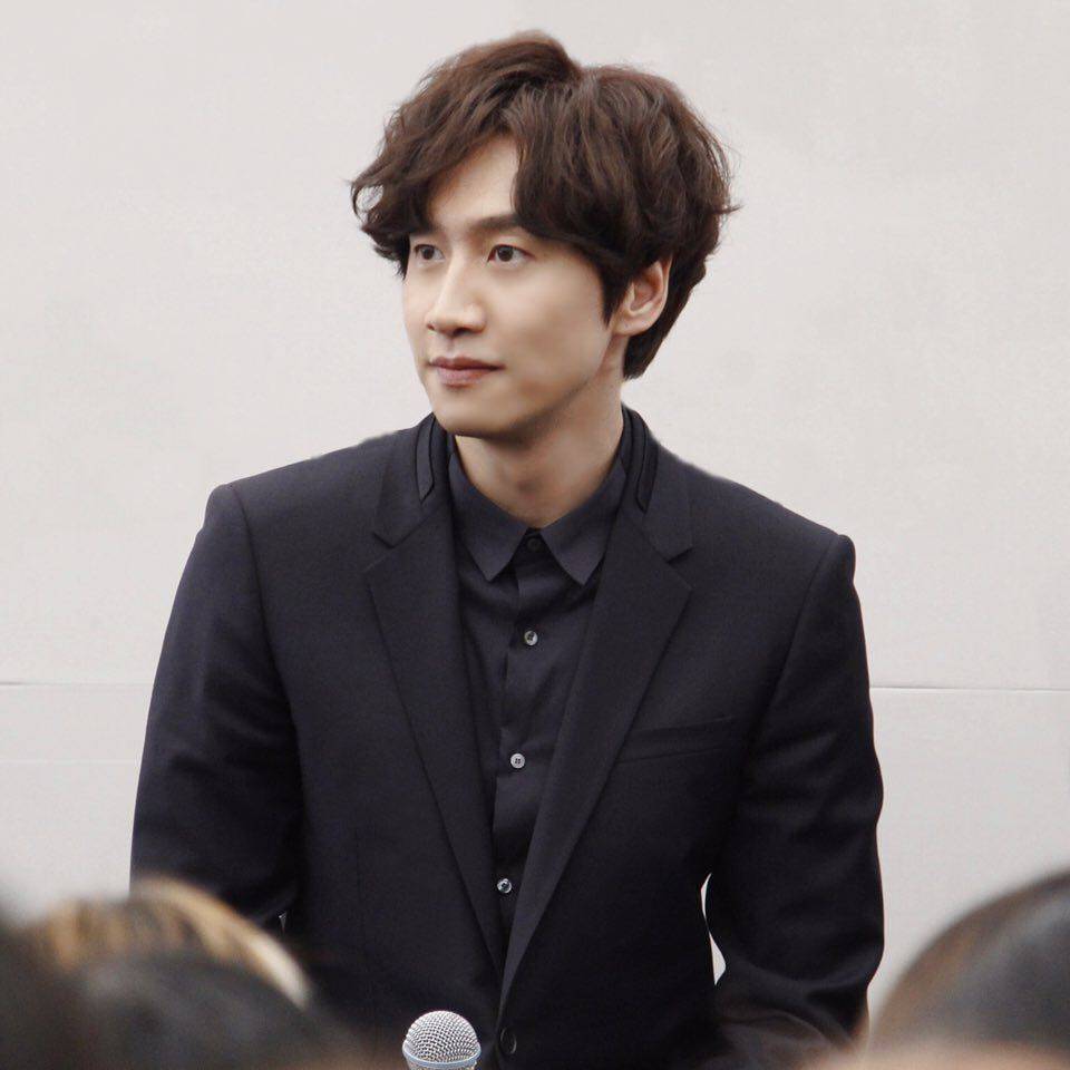 一起来看谁差最多_造型_李光洙_李栋旭