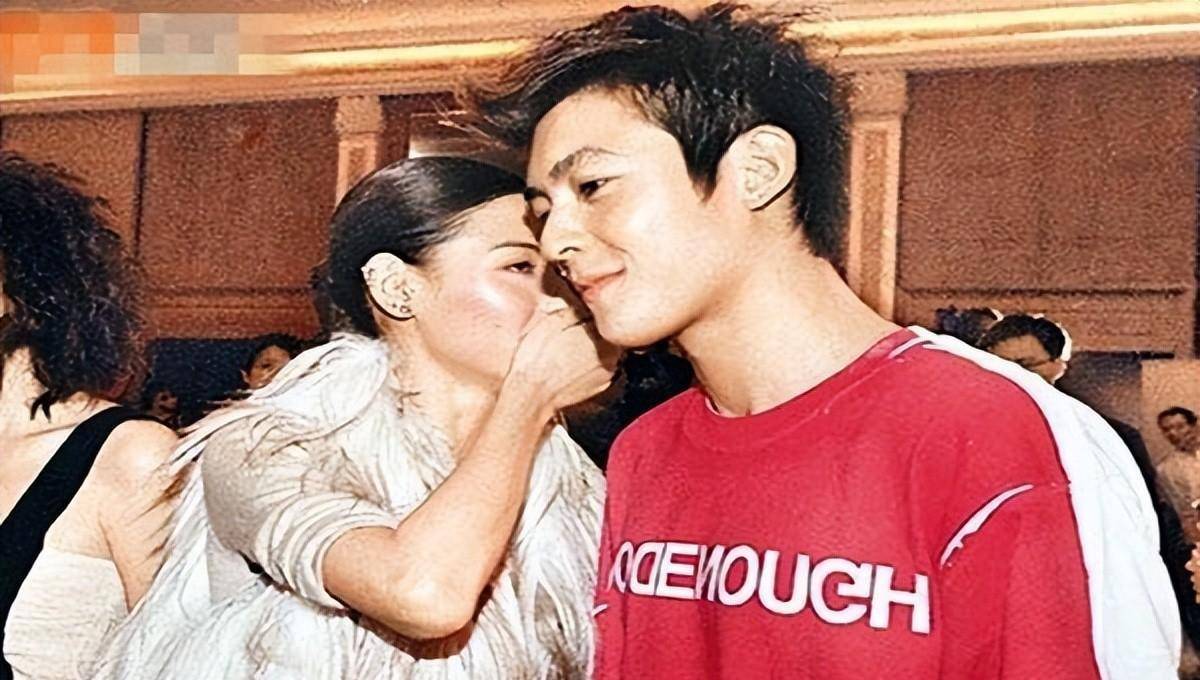 陈冠希首谈不雅照风波害惨张柏芝阿娇等女星,始作俑者再揭伤疤_照片