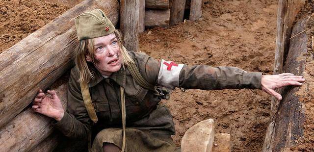 马卡洛娃的"传奇":战争中九死一生,最终却成为国家通缉的罪犯_苏联