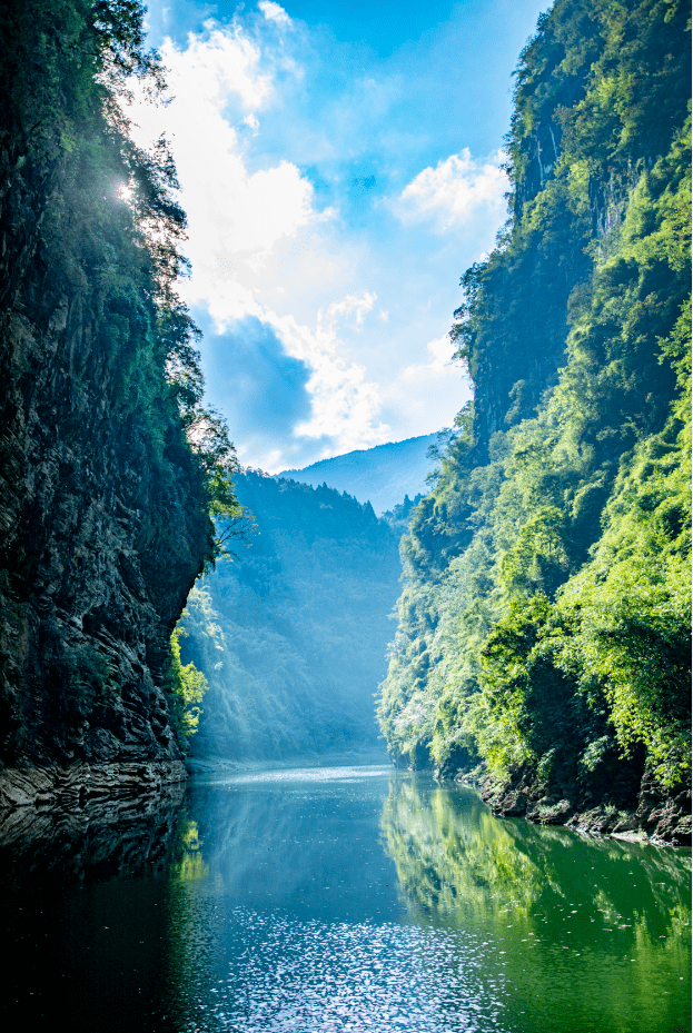 阿蓬江风景区图片