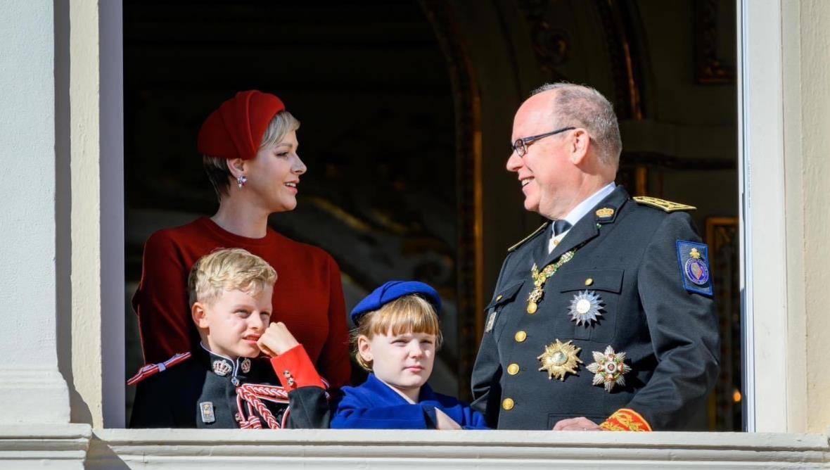 摩纳哥王室成员出席国庆节!