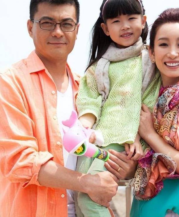 同是王新军基因 前妻的儿子和后妻的儿子一对比,差距就出来了_性格