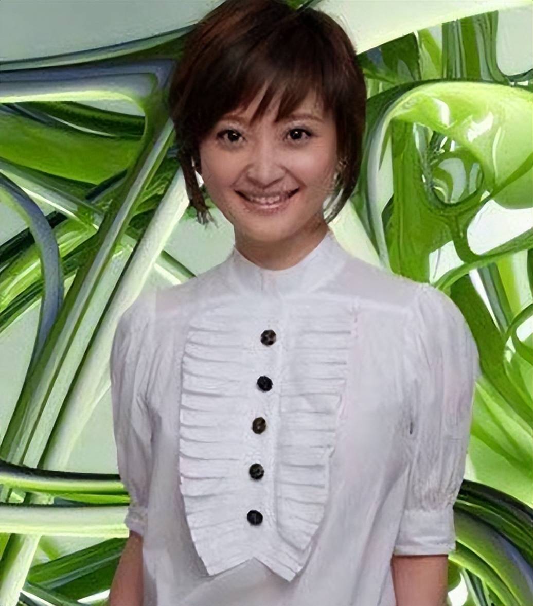 谢颖颖转行不易,沉淀7年逆袭为电视财经一姐,嫁给爱情让人羡慕_节目_