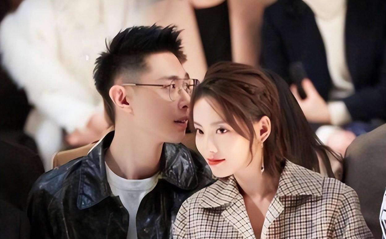 文本:简介: 张嘉倪和麦超这对曾经令人羡慕的金童玉