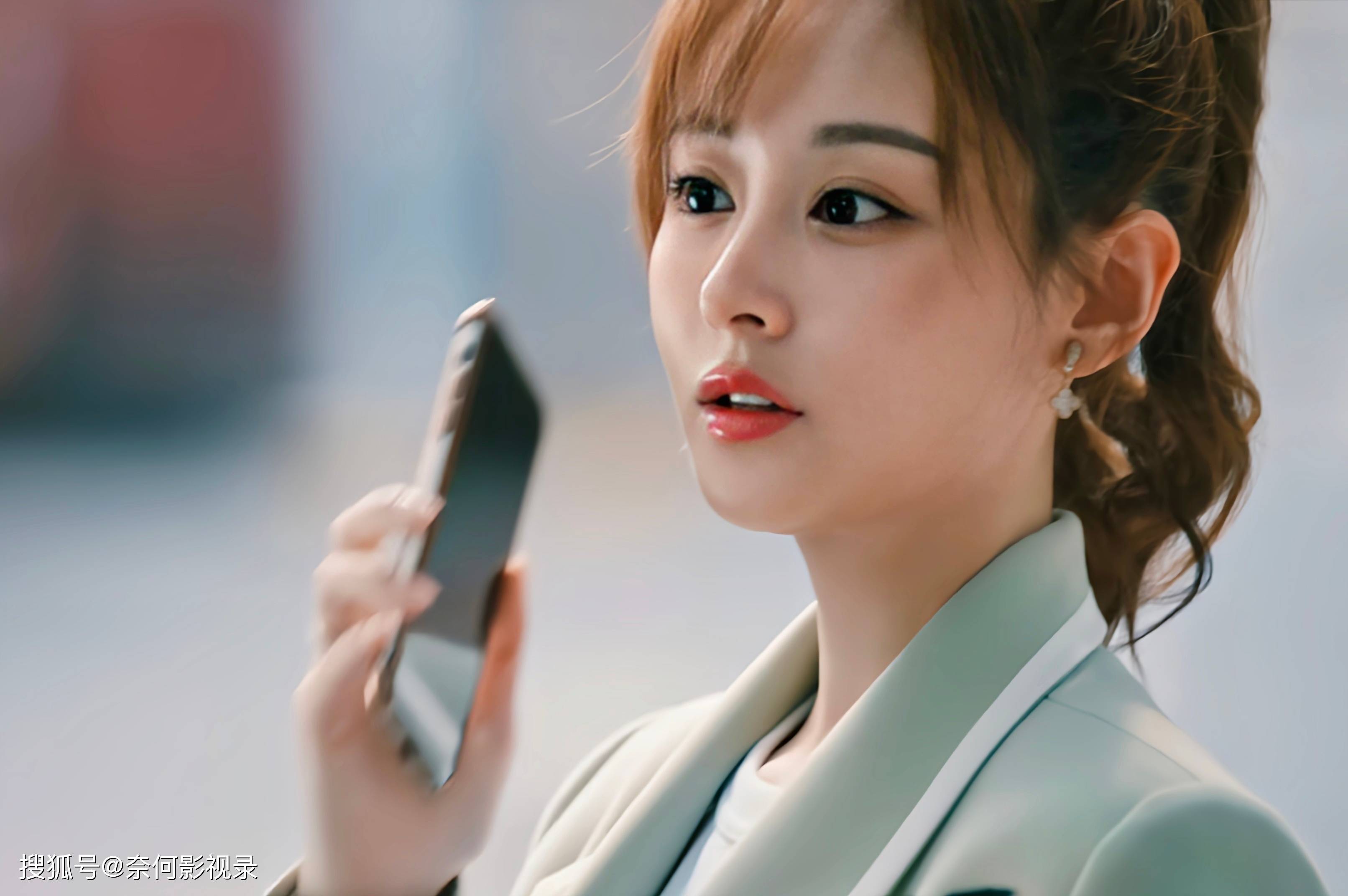 不得不说,时隔一年再见,代旭的演技又提升了不少,变得更加自然了,在对