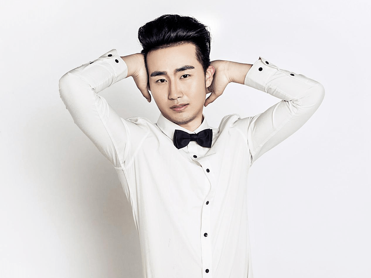 大陆演员王成岳荣获2023太平洋电影节"金人奖"最佳男演员奖_jin_中国