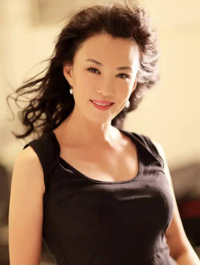 演员马丽:国家一级演员,被丈夫宠爱31年,戏红人不红也幸福_玛丽_马利