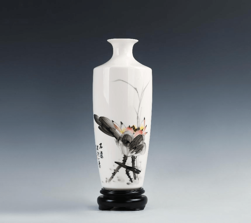 觉师陶瓷林一豪教授艺术臻品——手绘四君子釉下五彩瓷瓶赏析_中国画