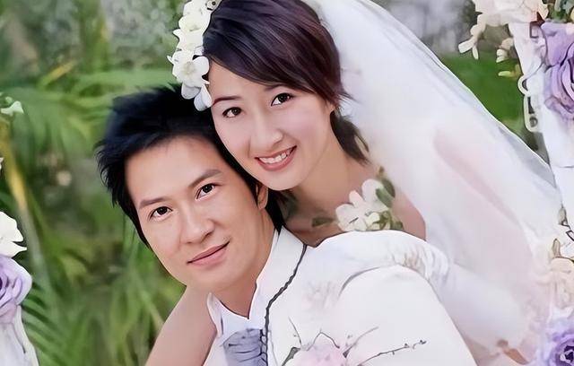 她是90年代tvb女神,39岁嫁张家辉,为爱弃事业,却活成人生赢家_关咏荷
