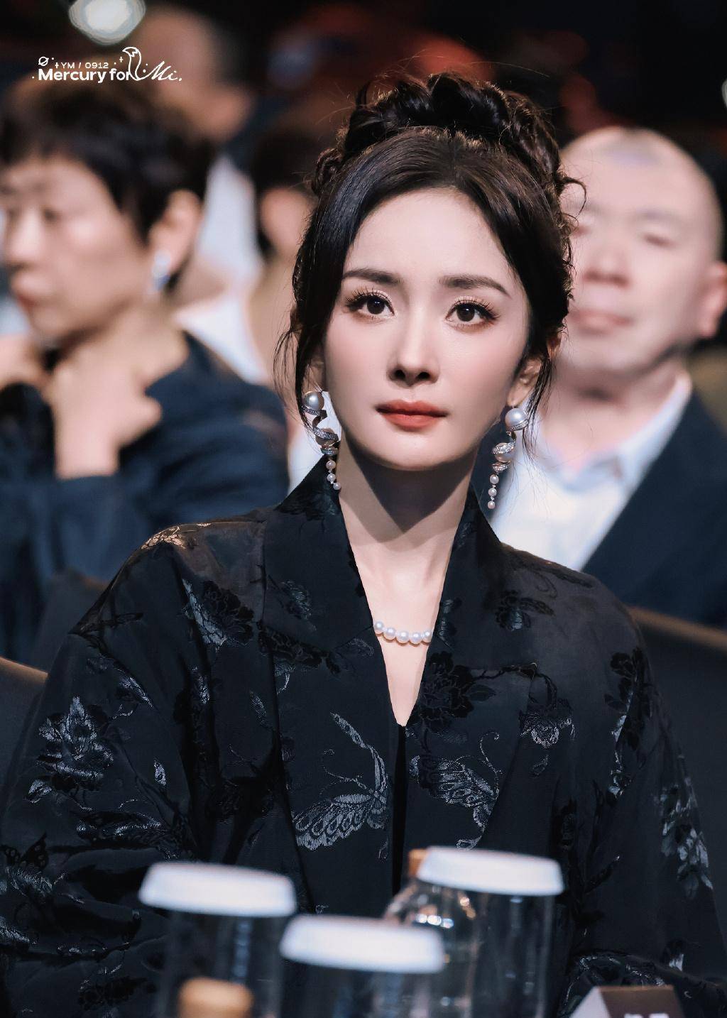 尖叫之夜 白鹿 王鹤棣赢麻了 ,杨幂 王一博 均榜上有名_年度_电影