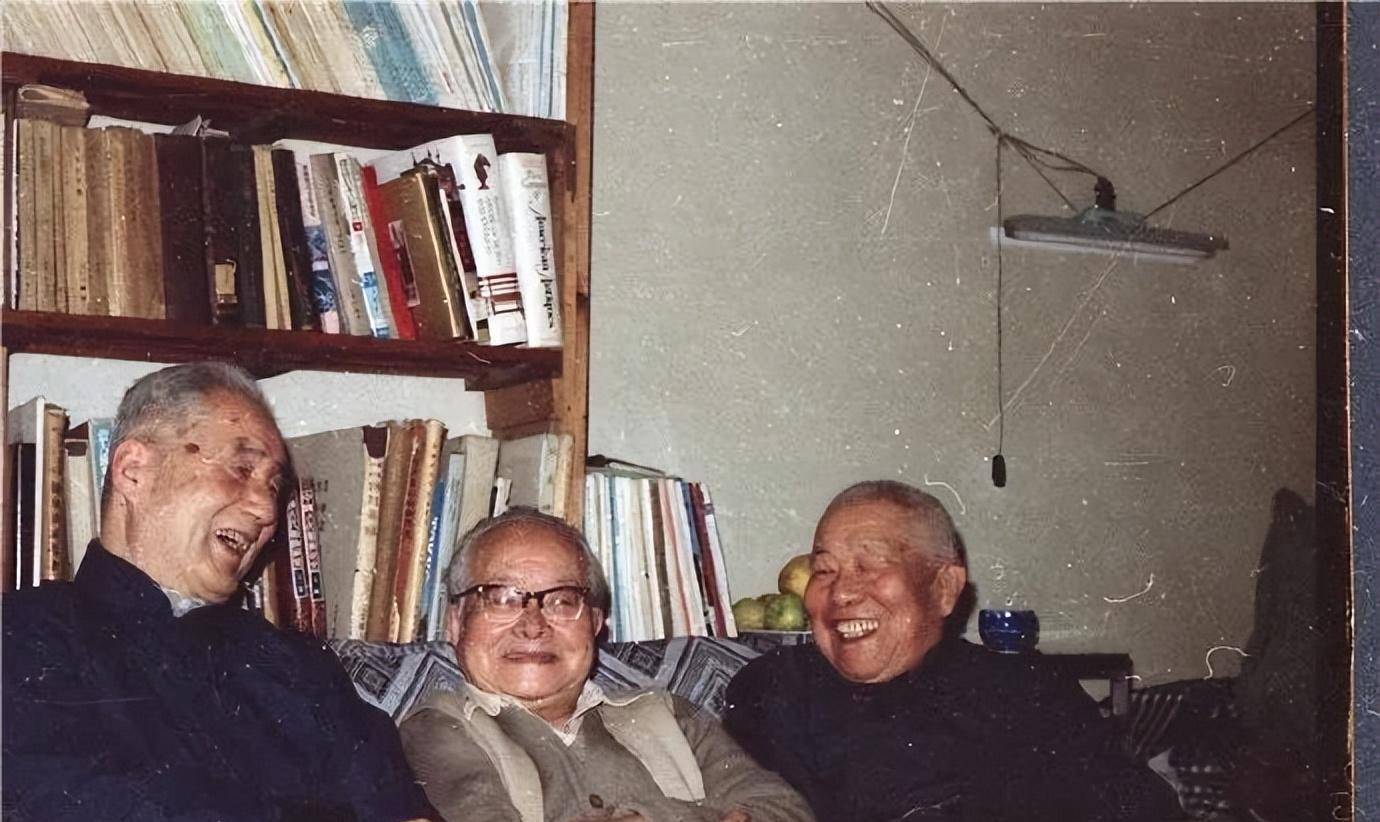 吕恩,前夫是大名鼎鼎的吴祖光,三婚嫁给胡蝶的亲戚_电影界_中国_婚姻