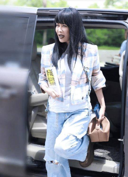 穿校服装剪"妹妹头"嫩出水,美成女团门面了_造型_休闲_风格