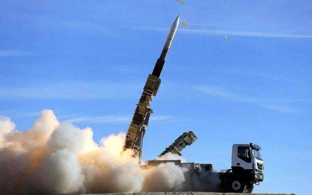 两件大事:两枚弹道导弹袭击美军战舰,以色列被迫延长加沙停火期_武装