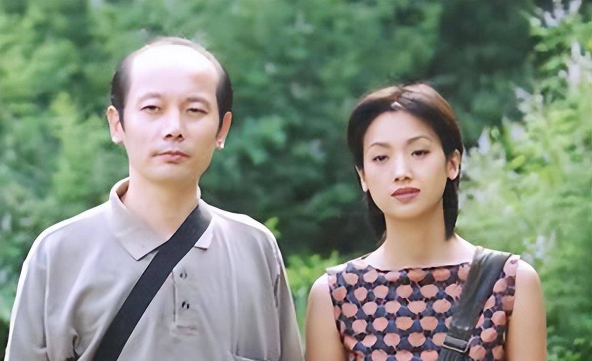 凭借这部作品,葛优成功进入影视行业.