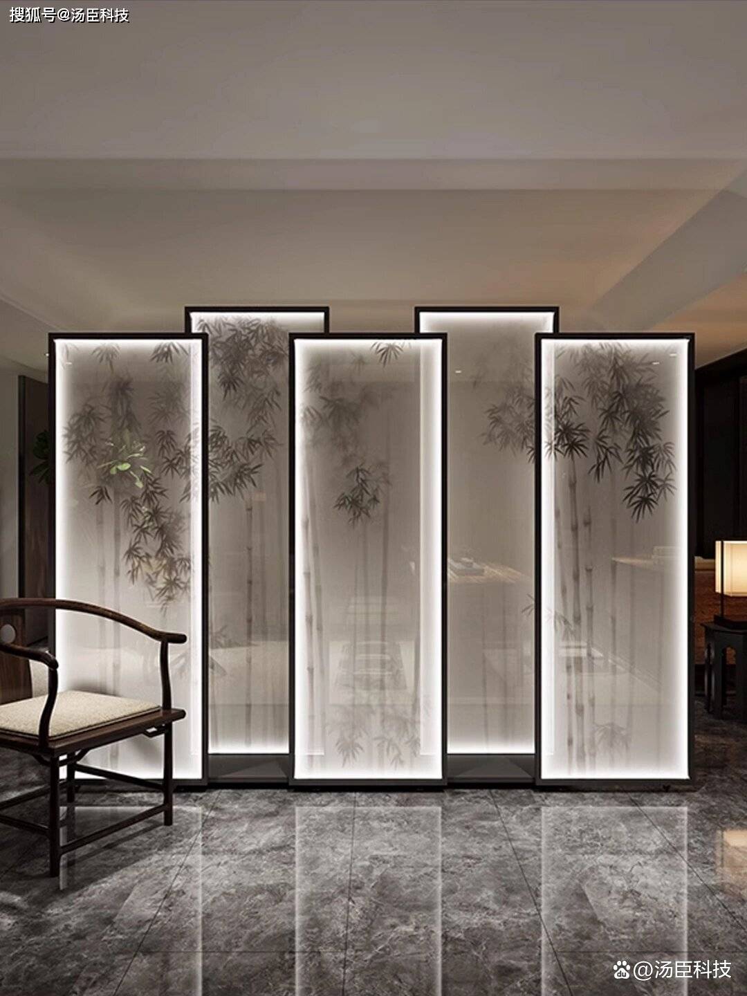 在现代,随着材料技术的发展,传统屏风也变出了新花样.
