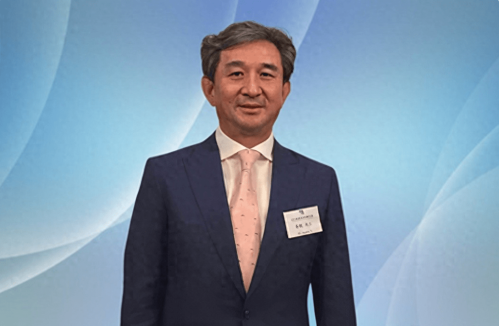 是国内最大的汽车经销商之一,但2位最主要的创始人黄毅和李国强都不是