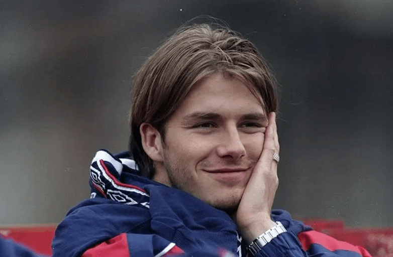 首当其冲的是英格兰传奇大卫·贝克汉姆._球迷_自由_小贝