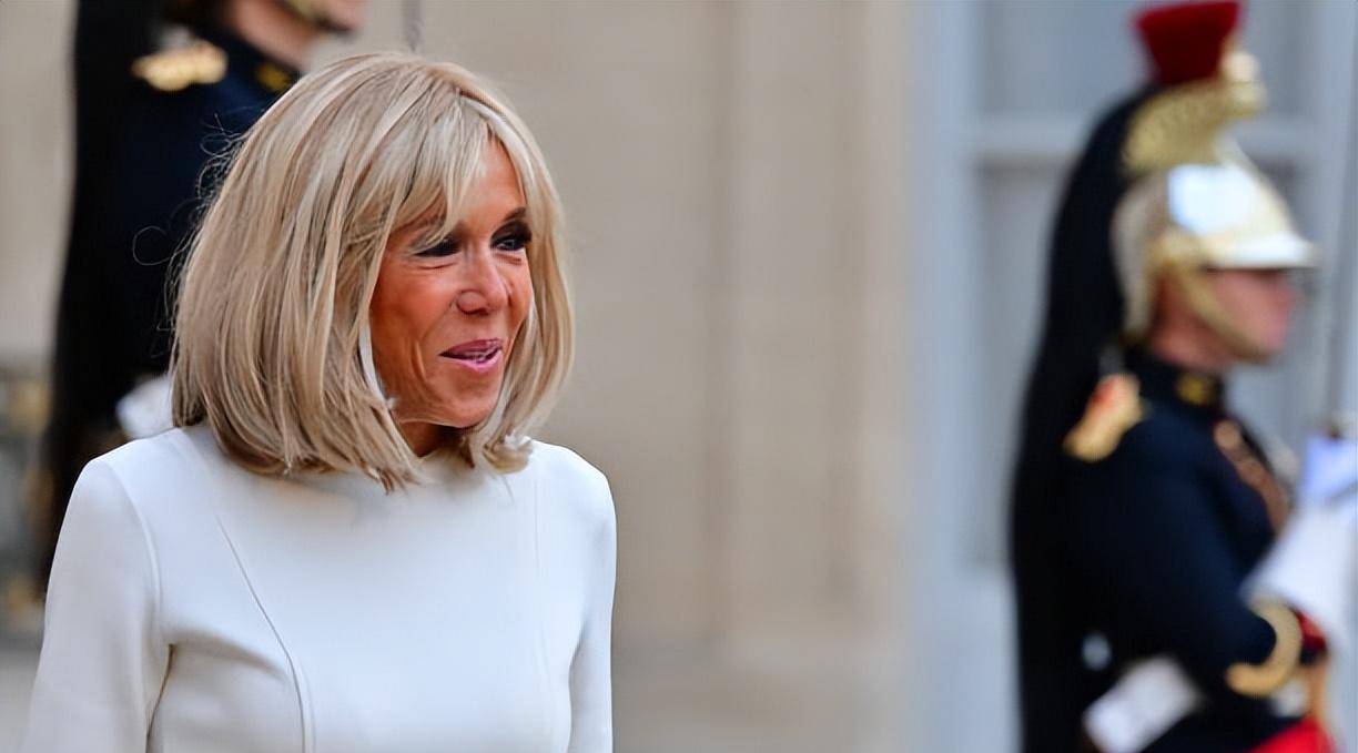 布丽吉特夫妇在德国欢迎总统夫妇!