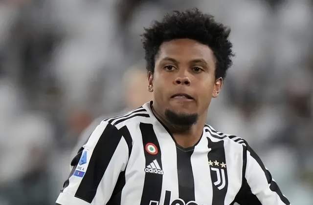 韦斯顿·麦肯尼:现代足球中场需要拥有拦截能力的球员存在.