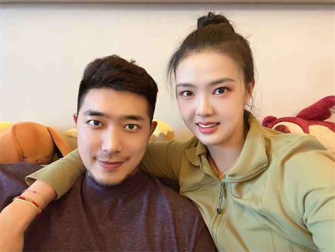 那么对于张常宁和吴冠希的爱情,你怎么看呢?