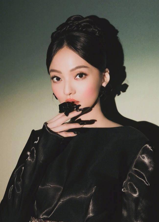 拥有"铜铃大眼"的女星,我只服这10位!