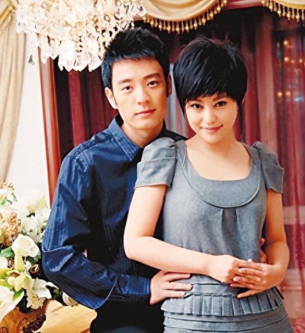 爱过王珞丹,负了殷桃,没想到和小12岁的她修成正果_李光洁_网友_邓超