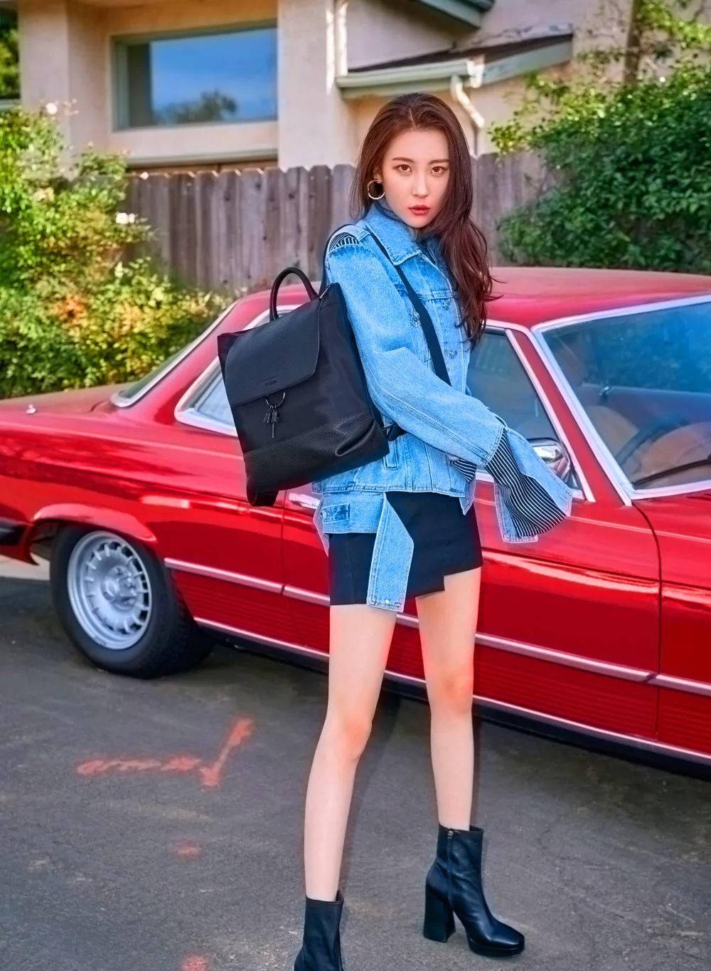 "宇宙第一腿精"李宣美:南韩舞台之花,魅力四射的性