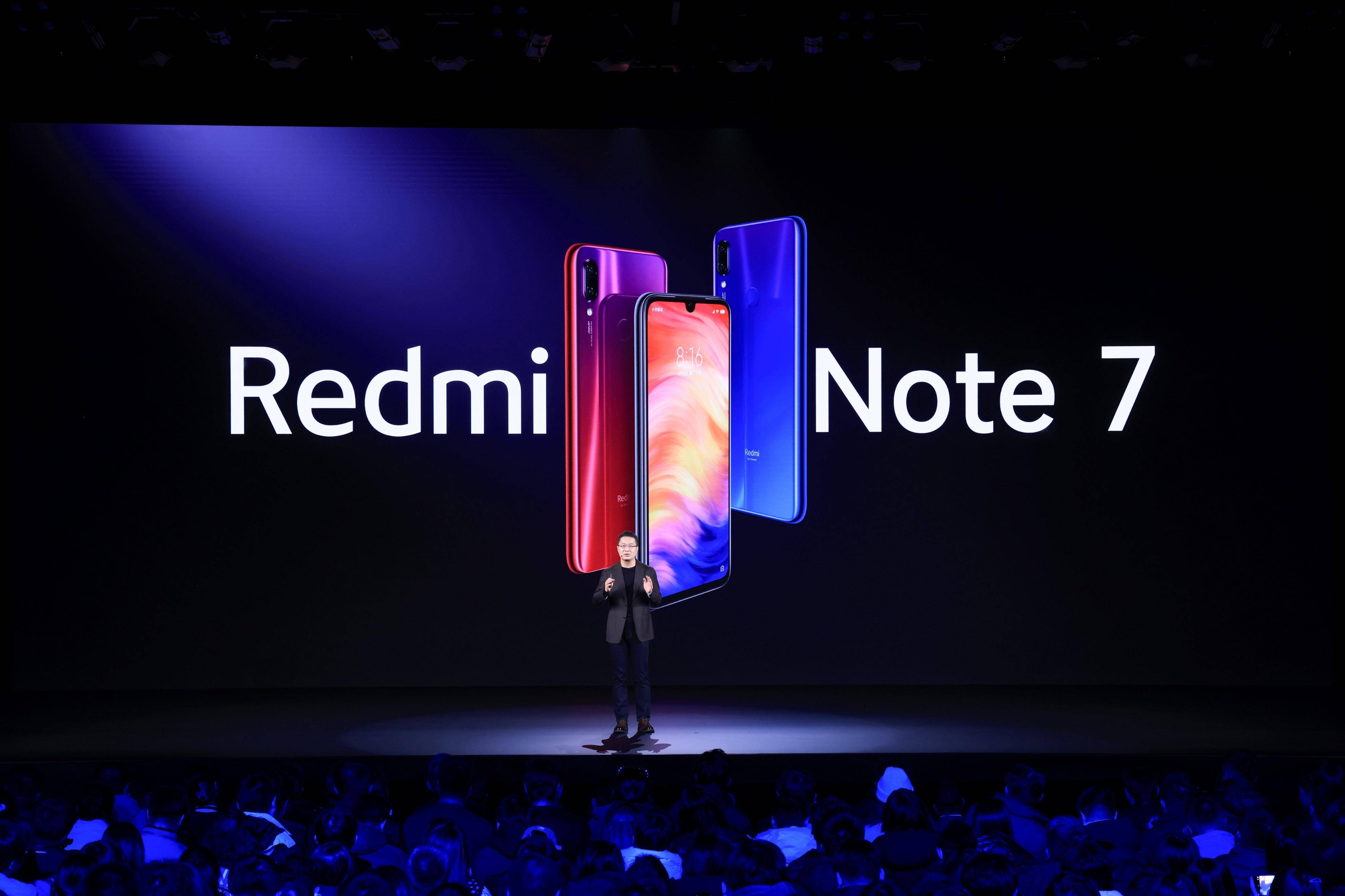 红米做的这些事,终于藏不住了,卢伟冰"野心"不小!_手机_国产_雷军