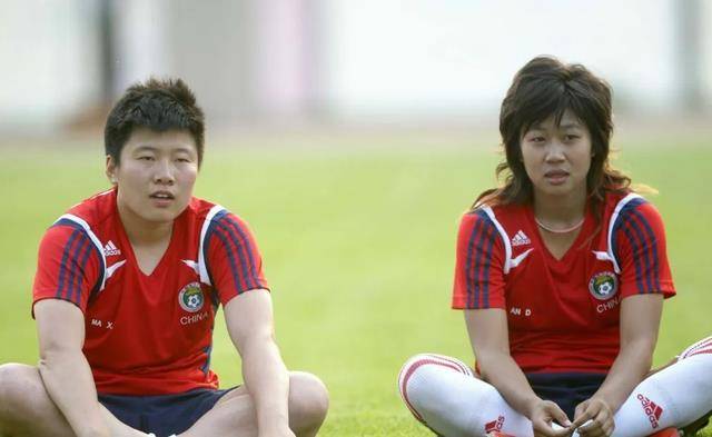 新主帅猜想之一:亚洲足球小姐继承水庆霞衣钵,执教中国女足_马晓旭