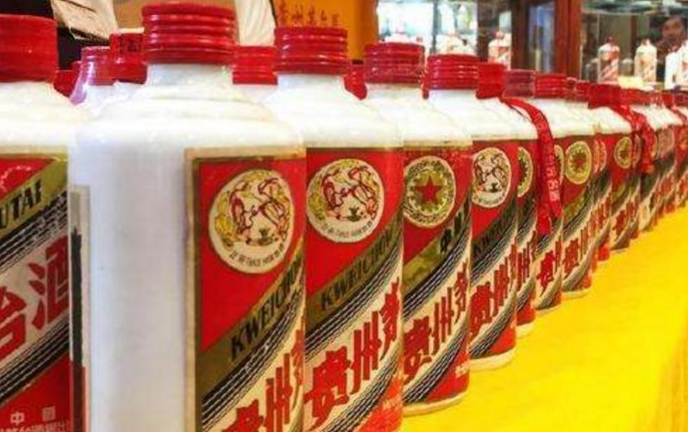 中国游客专程去日本抢购茅台、中华，真的是人傻钱多吗？(图4)