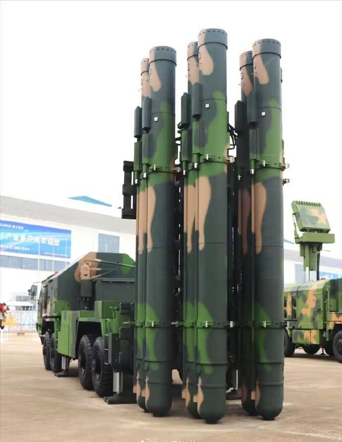 红旗-9b,都只配备了大型的拦截弹,虽然射程大,极速高,杀伤力强,但导弹