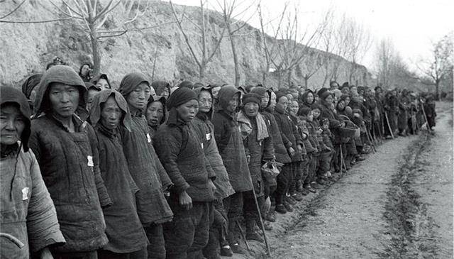 1942年7月开始到1943年春,河南发生了非常严重的大饥荒,先是旱灾,后又