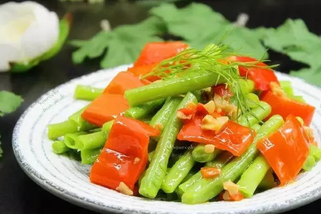 冬天“最厉害”的绿叶菜：驱寒降脂、胃病克星！这样吃最有劲(图7)