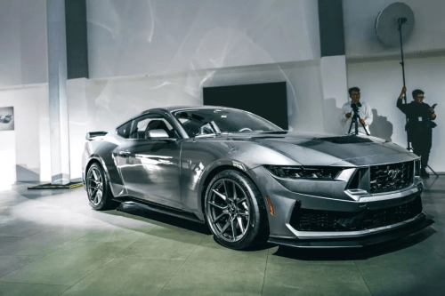 福特全新mustang美式肌肉车无比吸睛_搜狐汽车_搜狐网
