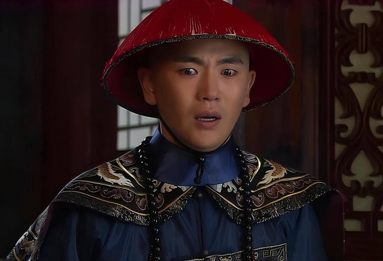 是一部古代宫廷斗争剧,剧里的温太医虽然戏份不高,但张晓龙却把他塑造