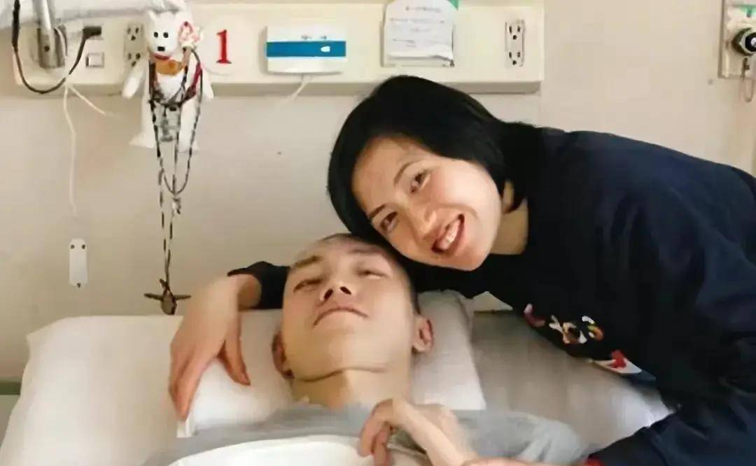 汤淼意外瘫痪16年,母亲改嫁妻子再婚,试管女儿六岁了_汤焱_周苏红